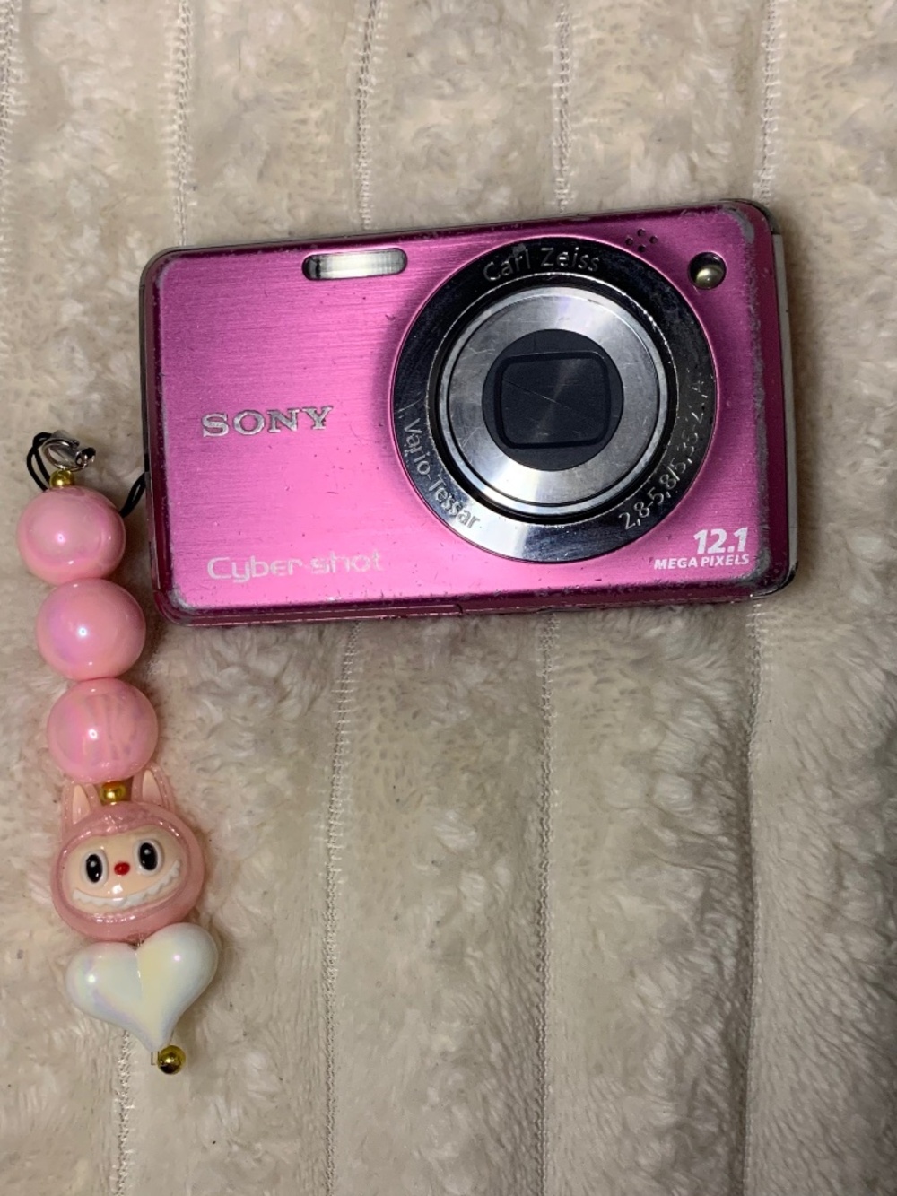 Pink Sony Cybershot DSC-W220 Digital Camera